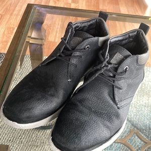 Black and grey size 9.5 mens shoes